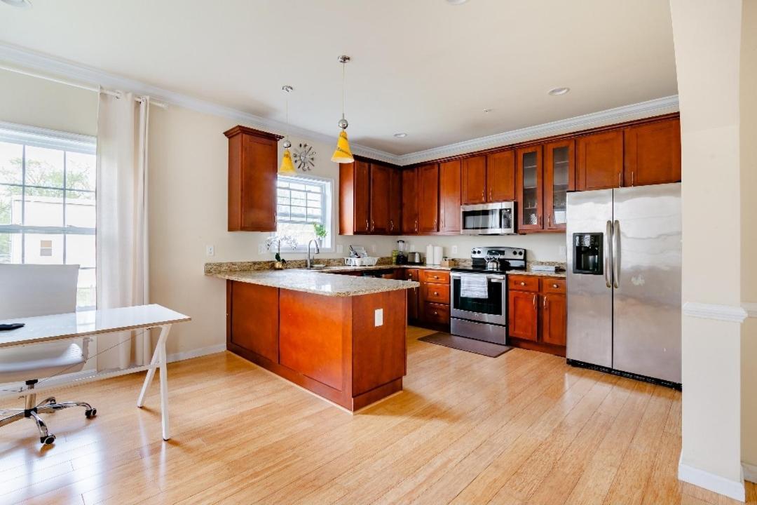 Luxurious And Cozy Room In Washington Dc Екстериор снимка