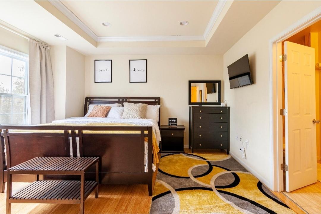 Luxurious And Cozy Room In Washington Dc Екстериор снимка